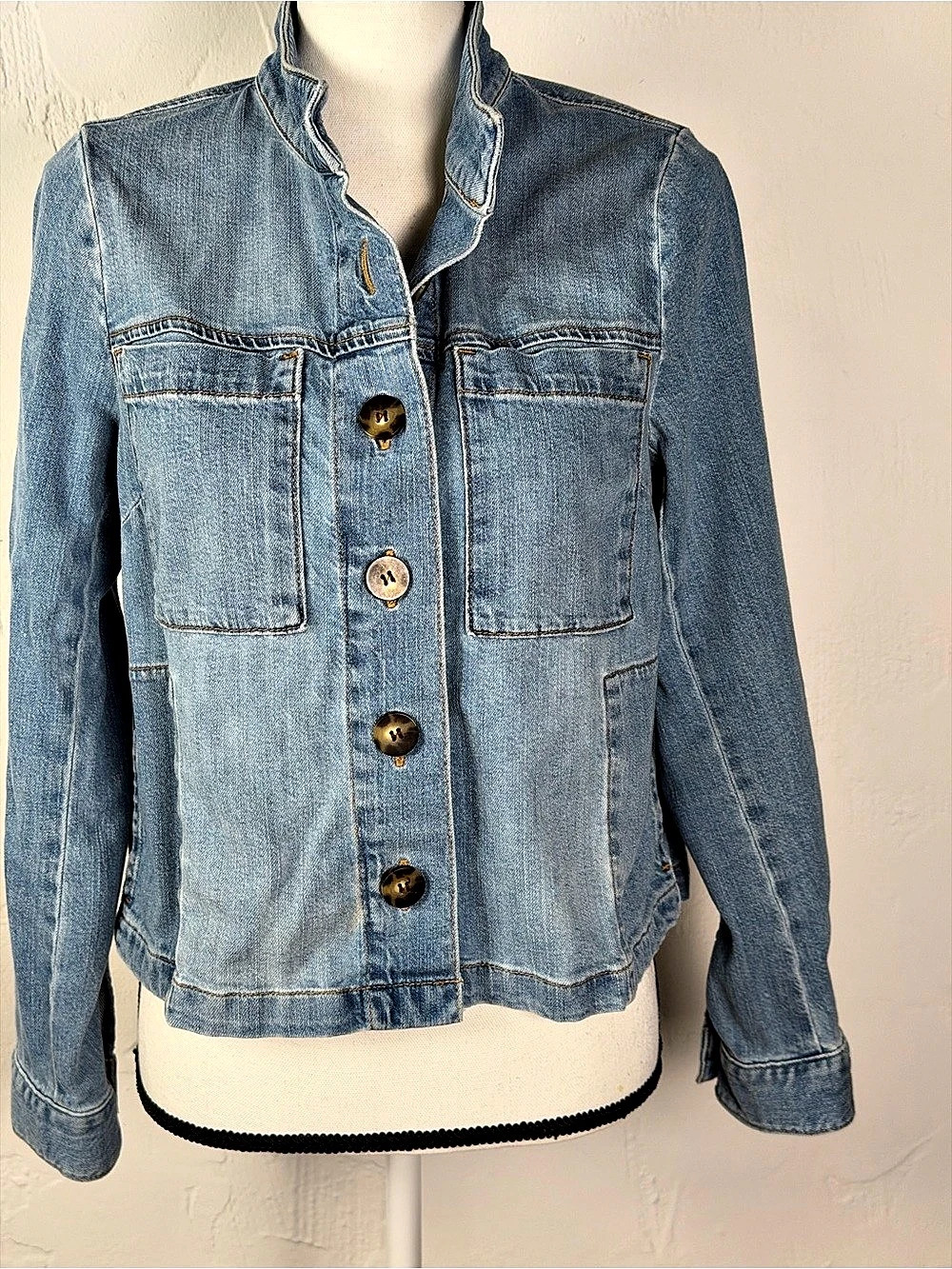 J. Jill Light Blue Denim Oversized Boxy Jacket Size XS Like New - Picture 2 of 15